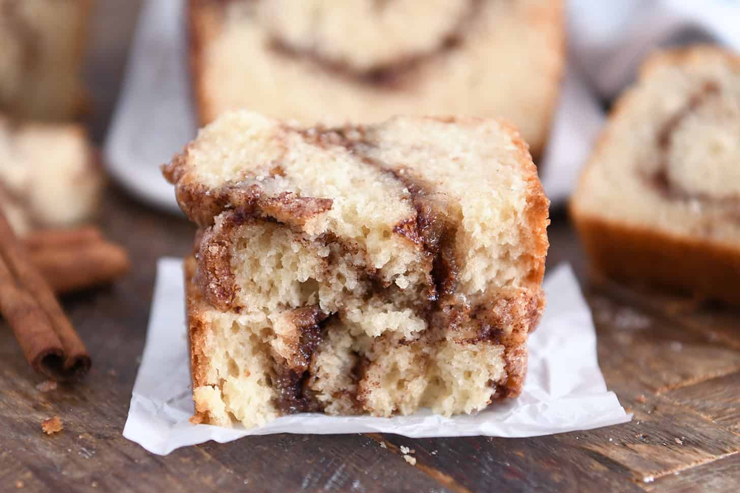 Bake Quick Cinnamon Swirl Bread: The Easy No-Yeast Recipe